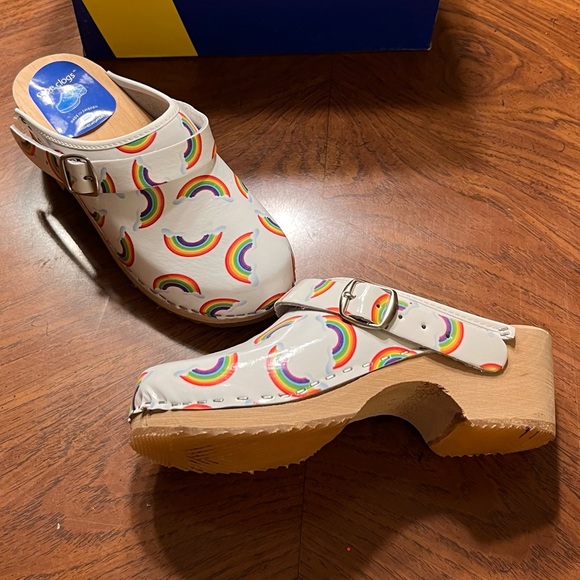 Cape Clogs Sweden Alder Wood White & Multicolor Rainbow Women’s EU Size 35 - Picture 6 of 7